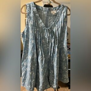 Boutique Floral Blue Sleeveless Romper